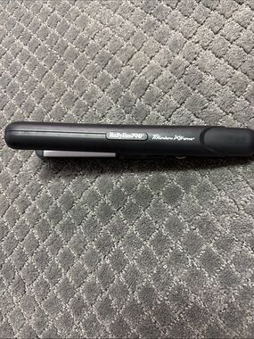 BaByliss Black Titanium Hair Straightener